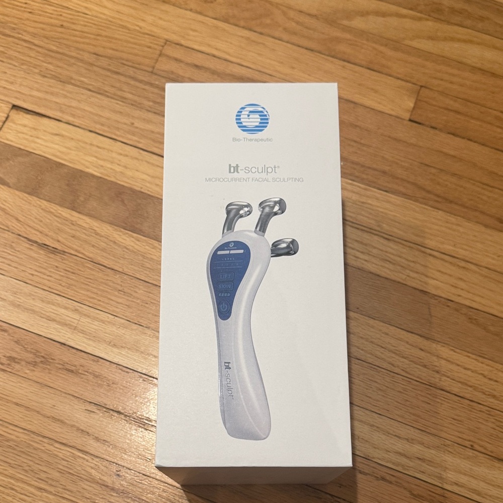 Bio-Therapeutic bt-sculpt Microcurrent Facial Device